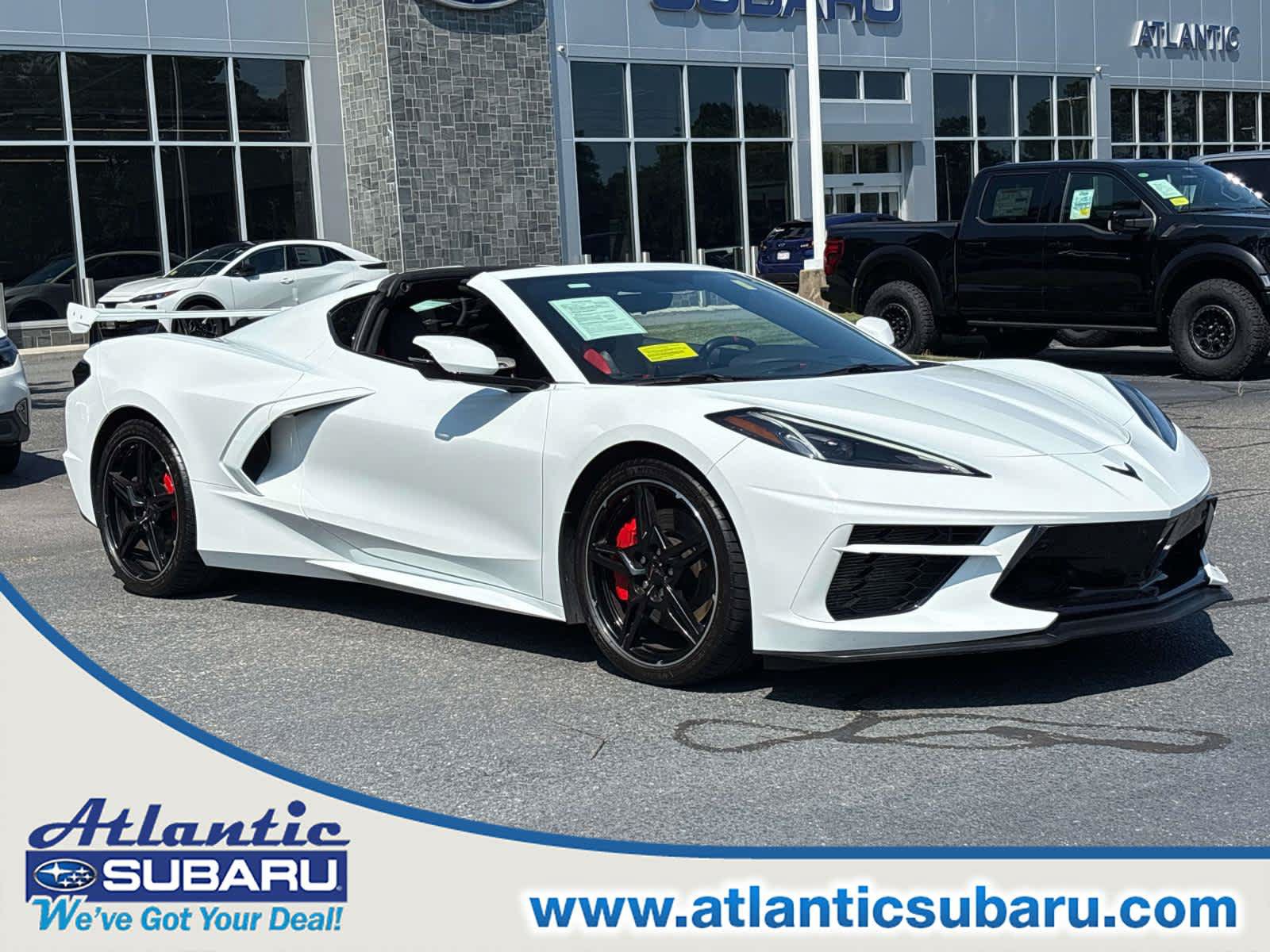 Used 2023 Chevrolet Corvette Stingray Premium Cpe w/ Z51 Performance Package RWD image 1