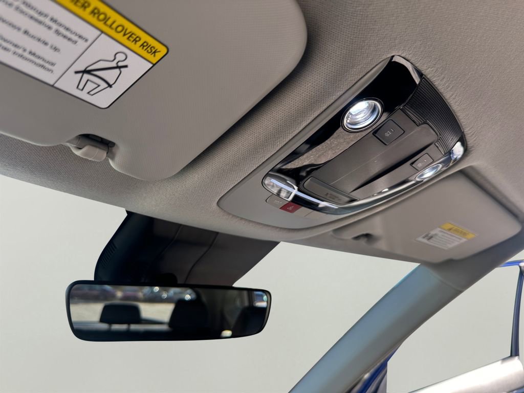 Used 2025 Kia Seltos EX image 22