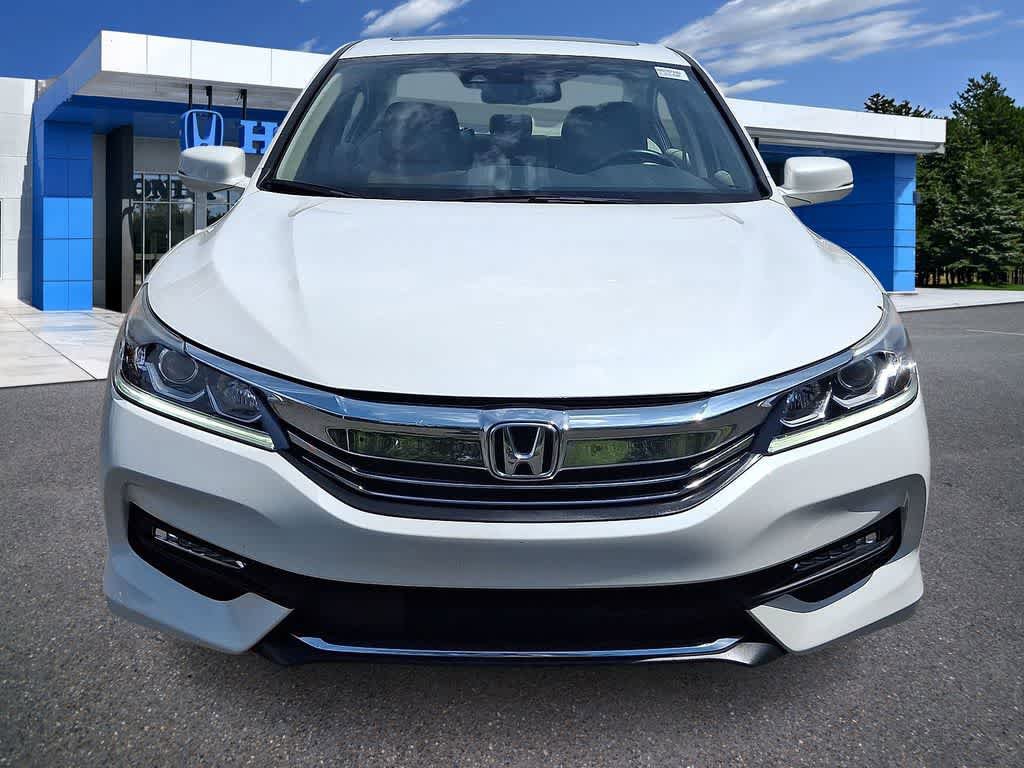 Used 2017 Honda Accord EX-L image 28