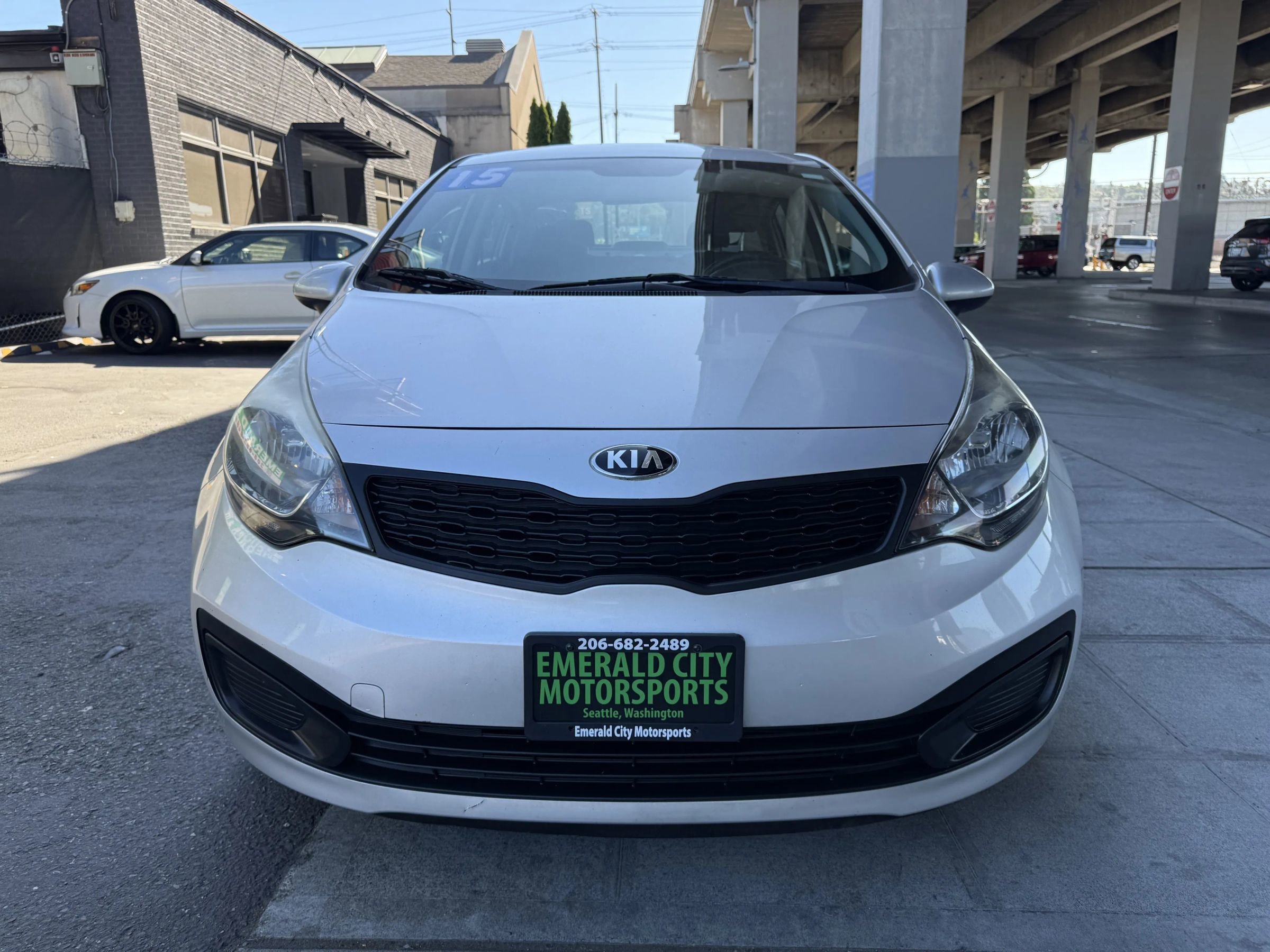 Used 2015 Kia Rio LX image 2