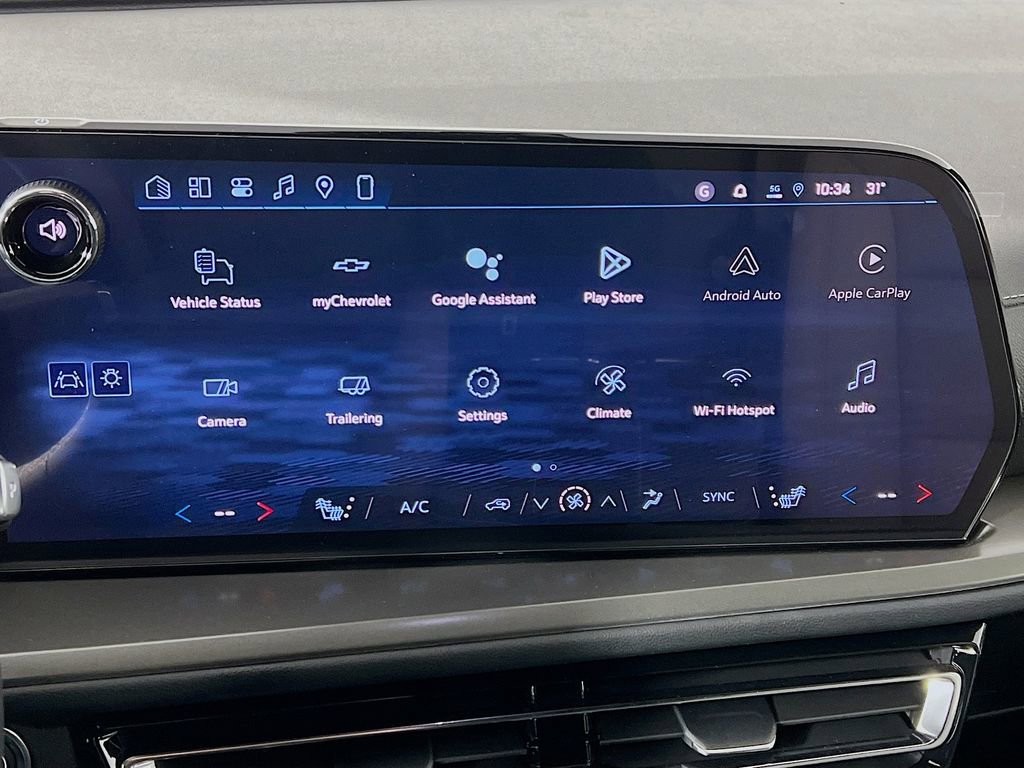 New 2026 Chevrolet Traverse LT w/ LPO, Floor Liner Package image 15