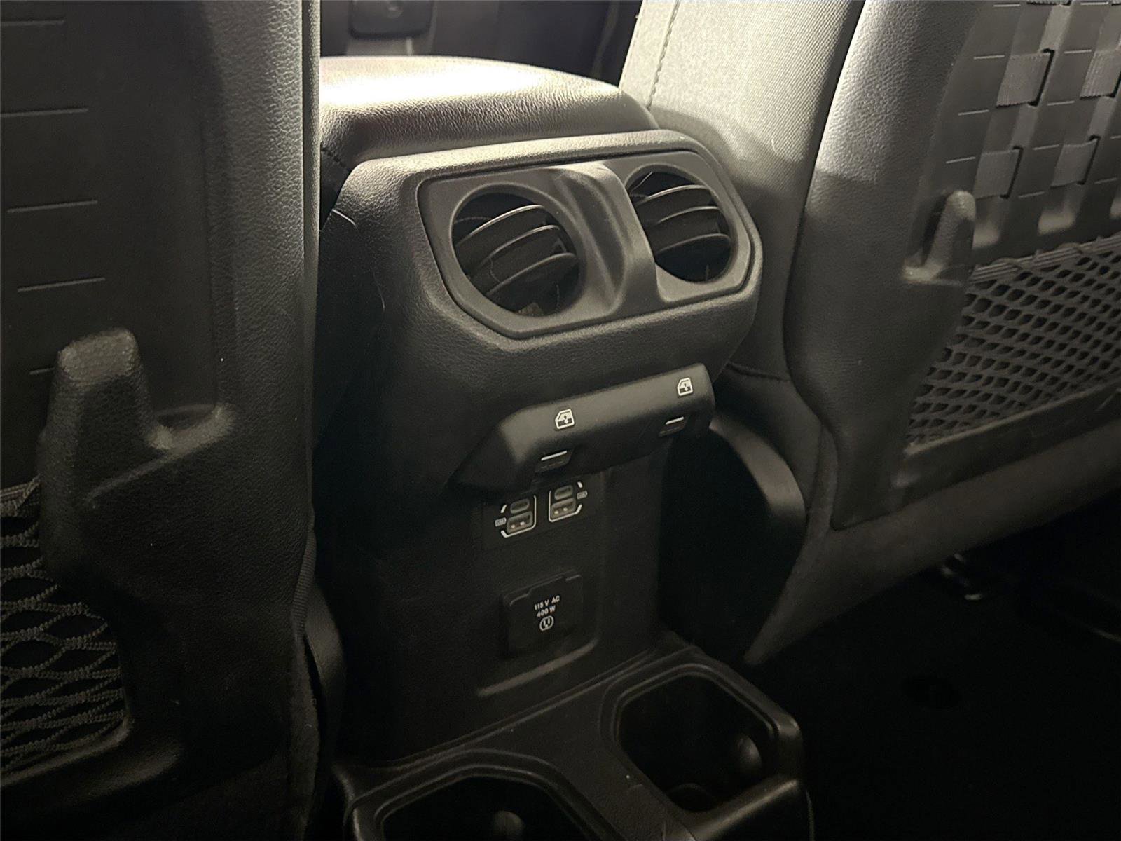 Used 2023 Jeep Gladiator Rubicon w/ Trailer Tow Package AWD/4WD image 34