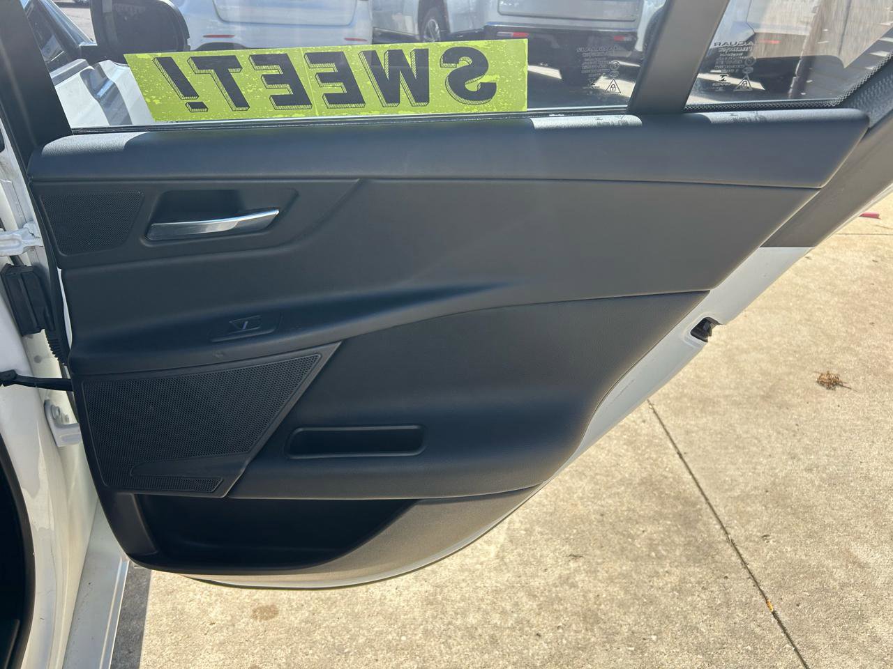 Used 2018 Jaguar XE image 15