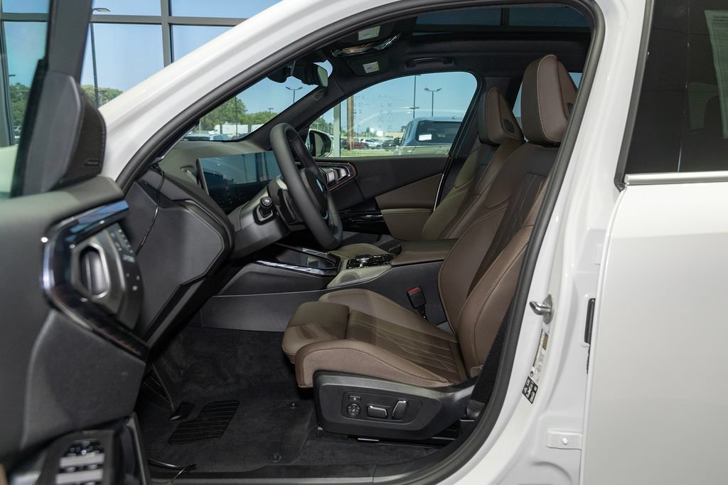 New 2026 BMW X3 xDrive30i w/ Premium Package AWD/4WD image 14