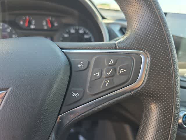 Used 2023 Chevrolet Malibu LT FWD image 25