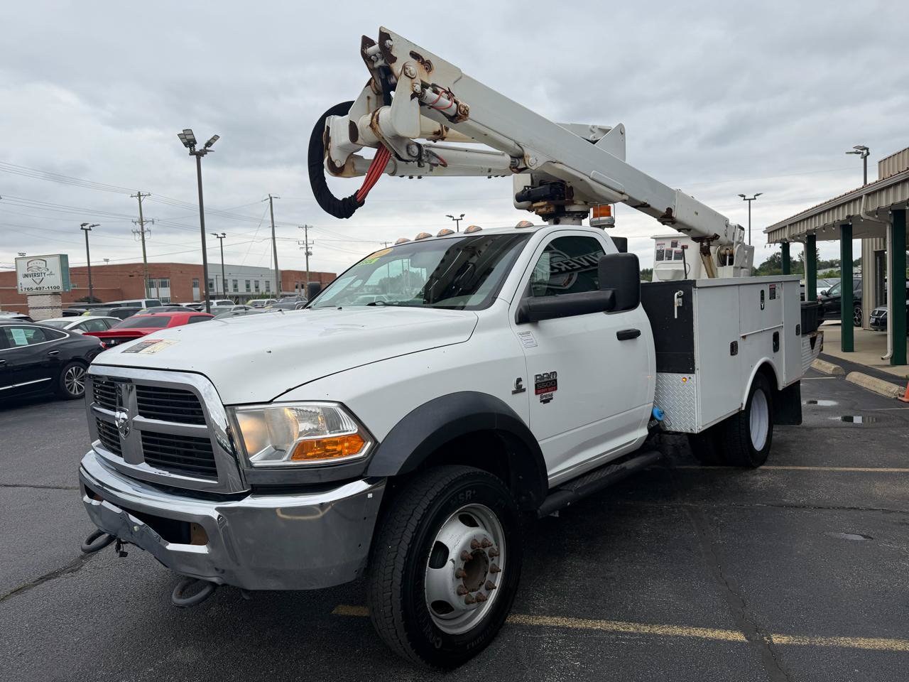 Used 2012 RAM 5500 4x4 Regular Cab w/ ST Decor Group image 8