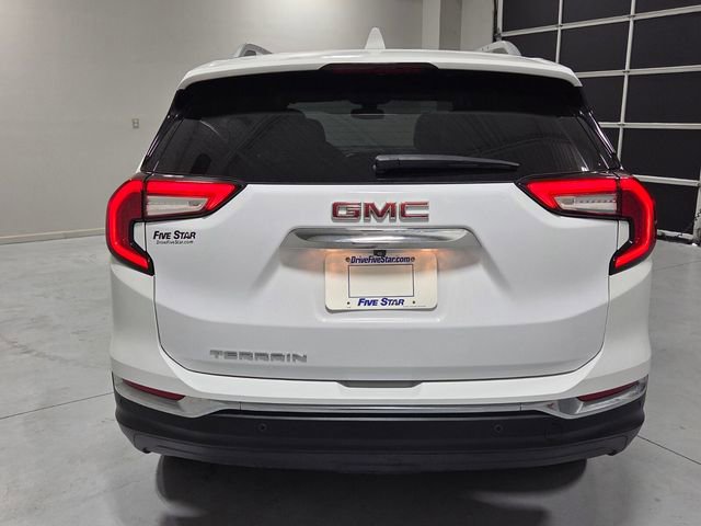 Used 2023 GMC Terrain SLT FWD image 10