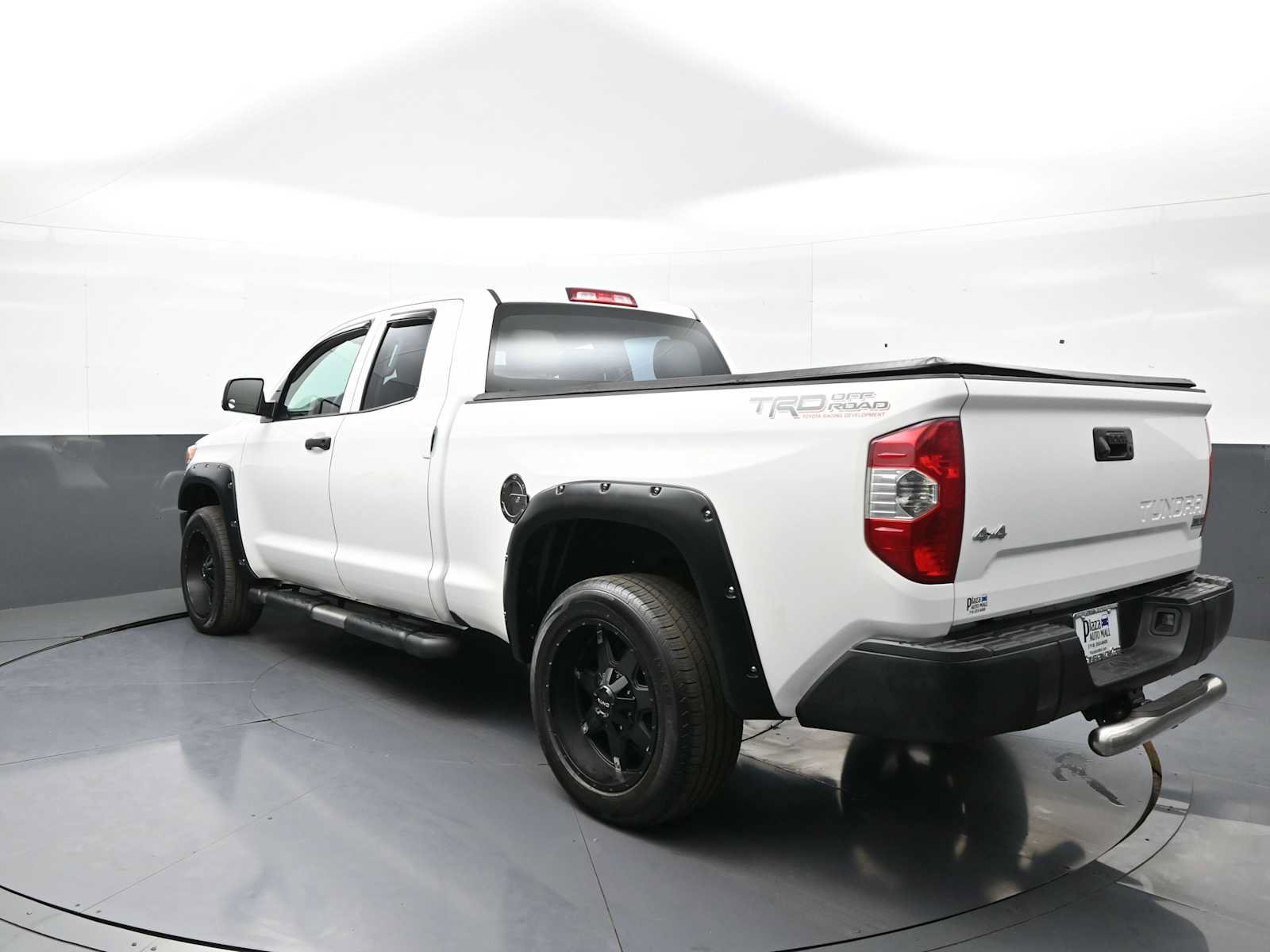 Used 2016 Toyota Tundra SR w/ Exterior Package AWD/4WD image 7