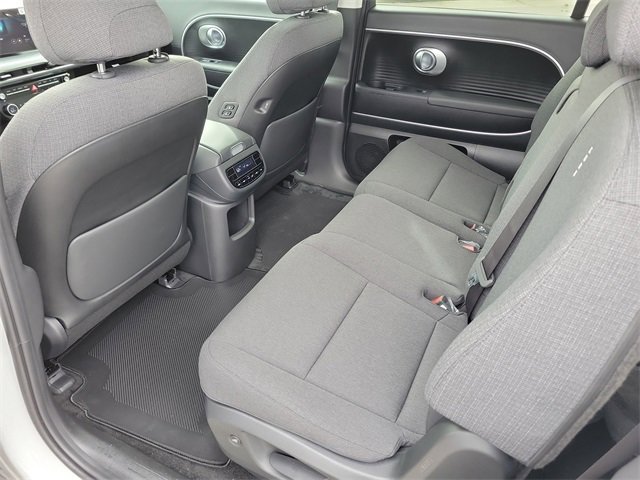 New 2026 Hyundai Ioniq 9 SE w/ Tow & Go Package image 19