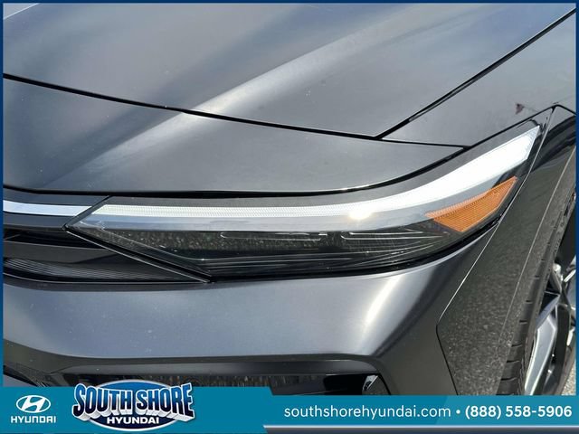 Used 2024 Hyundai Elantra N FWD image 10