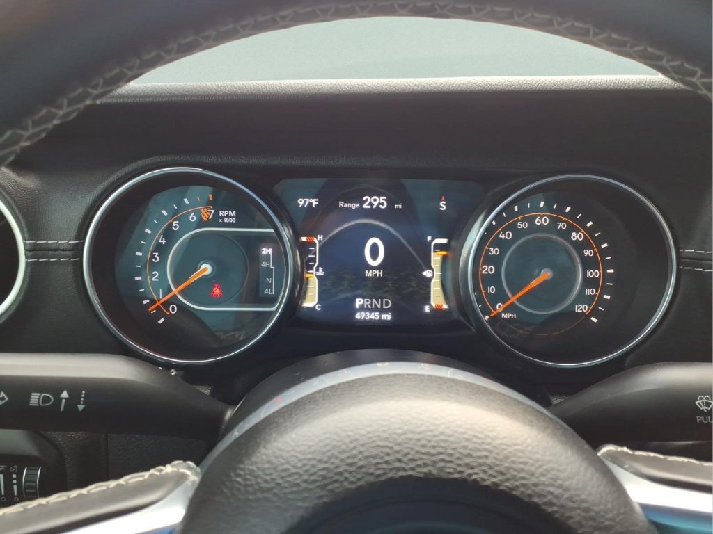 Used 2020 Jeep Gladiator Overland AWD/4WD image 23