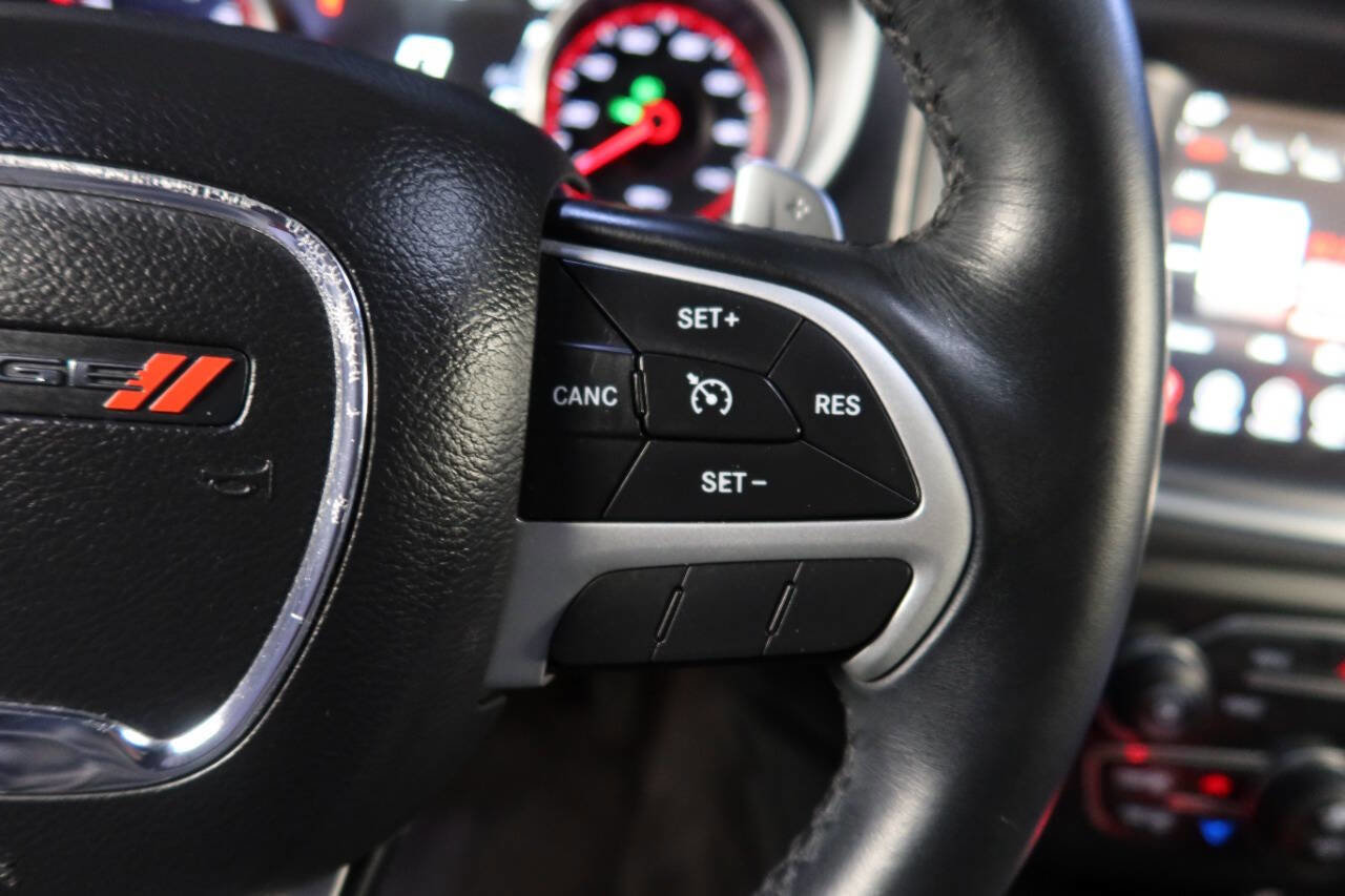 Used 2017 Dodge Charger SXT w/ Rallye Group image 24