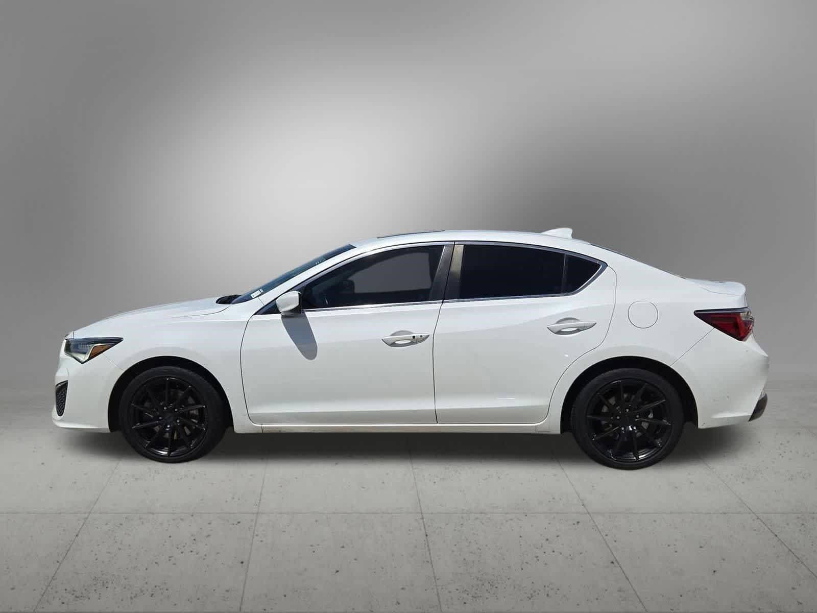 Used 2019 Acura ILX FWD image 3