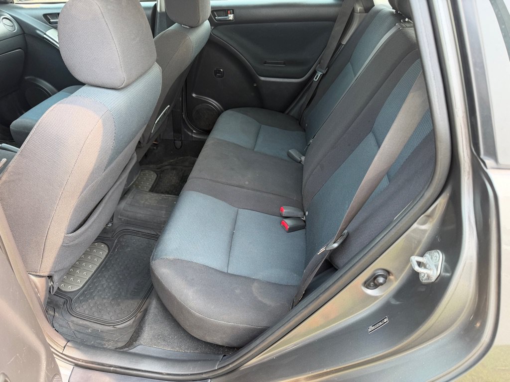 Used 2007 Toyota Matrix FWD image 12