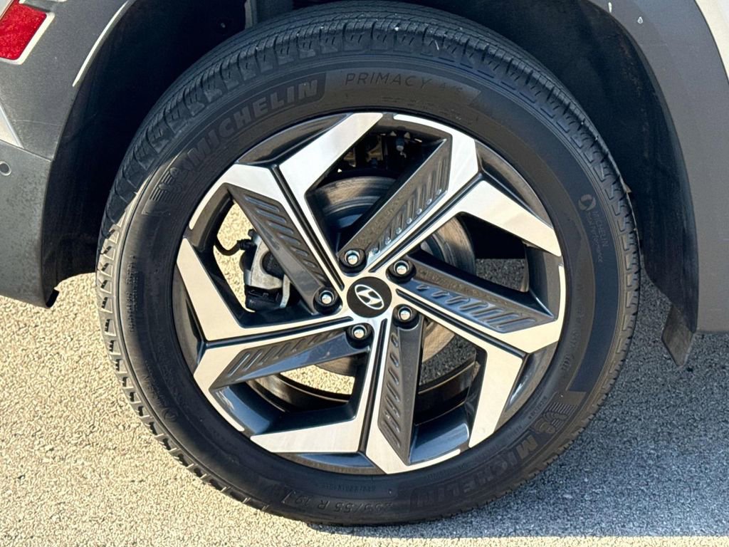 Used 2024 Hyundai Tucson Limited image 11