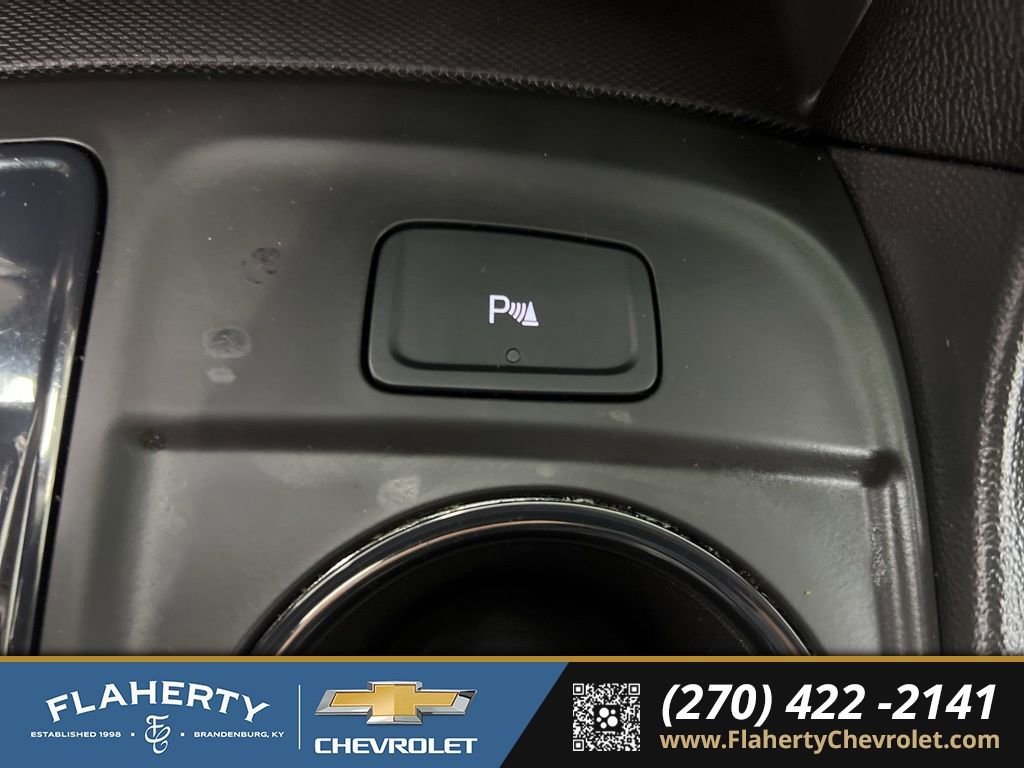 Used 2023 Chevrolet Equinox RS w/ LPO, Floor Liner Package image 30