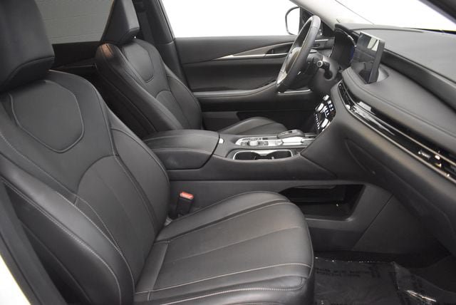 Used 2026 INFINITI QX60 Luxe AWD/4WD image 19