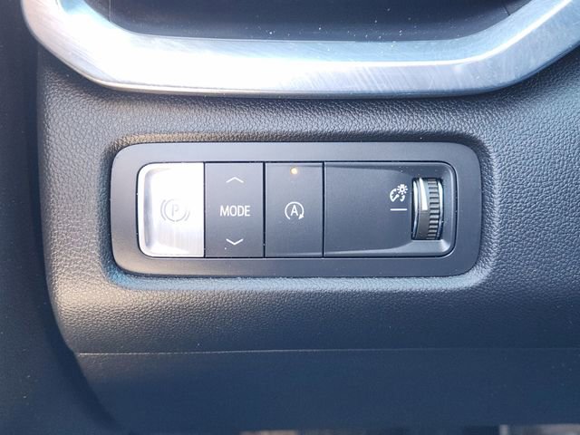 Used 2025 GMC Acadia Elevation image 22