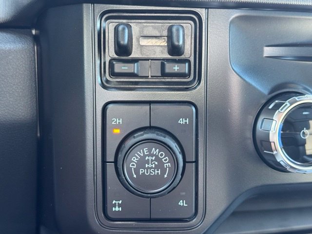 New 2027 Ford F250 Platinum w/ Tremor Off-Road Package AWD/4WD image 36