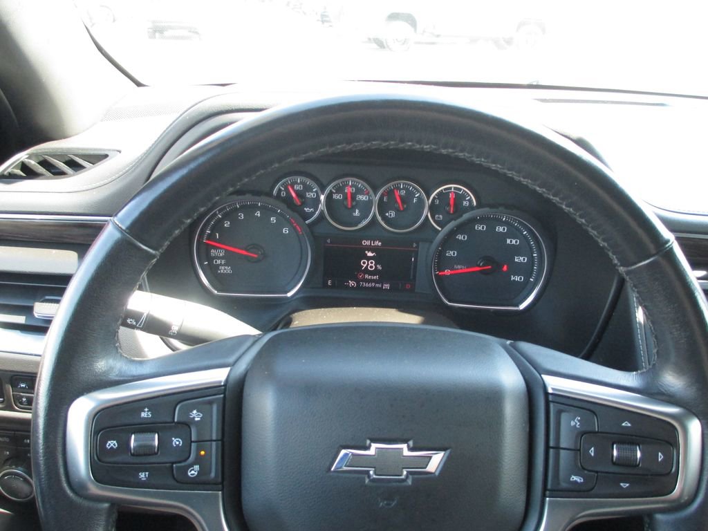 Used 2021 Chevrolet Tahoe Z71 w/ Luxury Package image 30