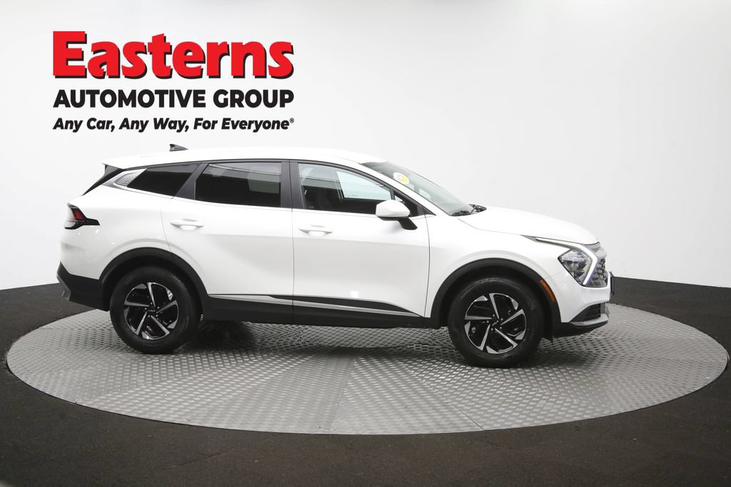 Used 2023 Kia Sportage LX AWD/4WD image 45
