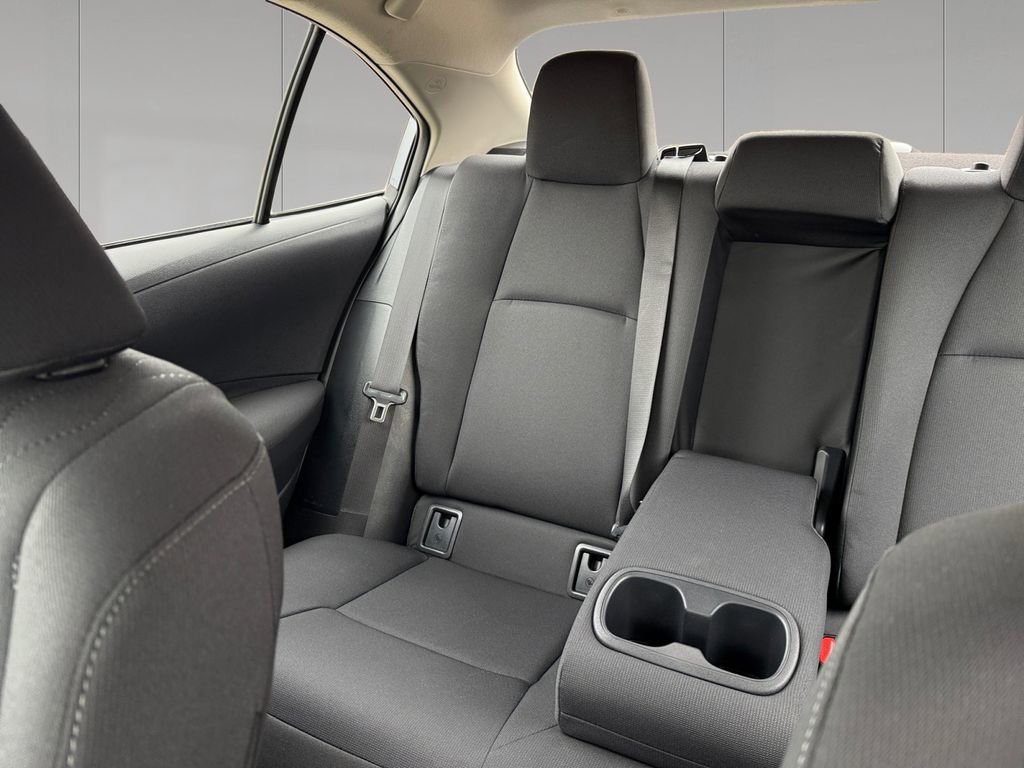 Used 2025 Toyota Corolla LE w/ LE Premium Package image 16