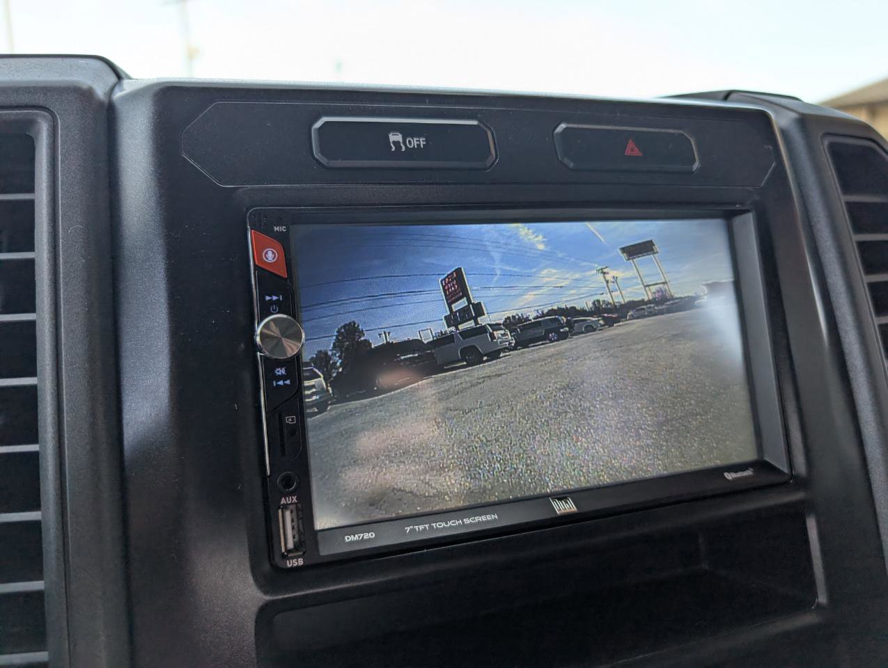 Used 2018 Ford F350 XL w/ Power Equipment Group image 17