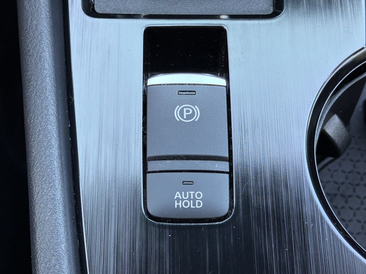 Certified 2023 Nissan Rogue SV FWD image 7