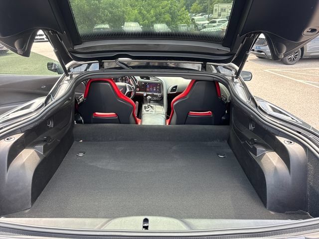 Used 2019 Chevrolet Corvette Stingray Coupe w/ 1LT RWD image 11