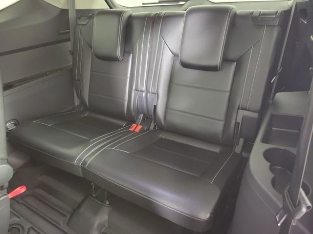 Used 2022 Volkswagen Atlas SEL R-Line AWD/4WD image 9