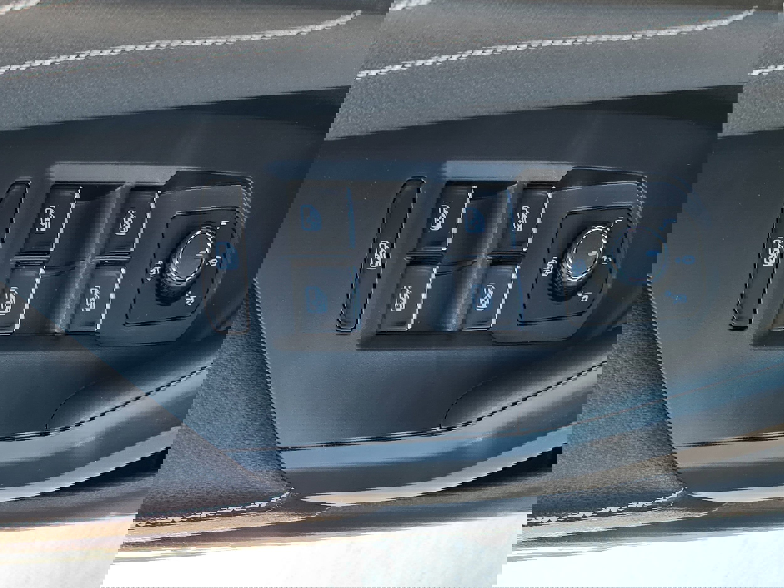 New 2025 Volkswagen Jetta SEL image 19