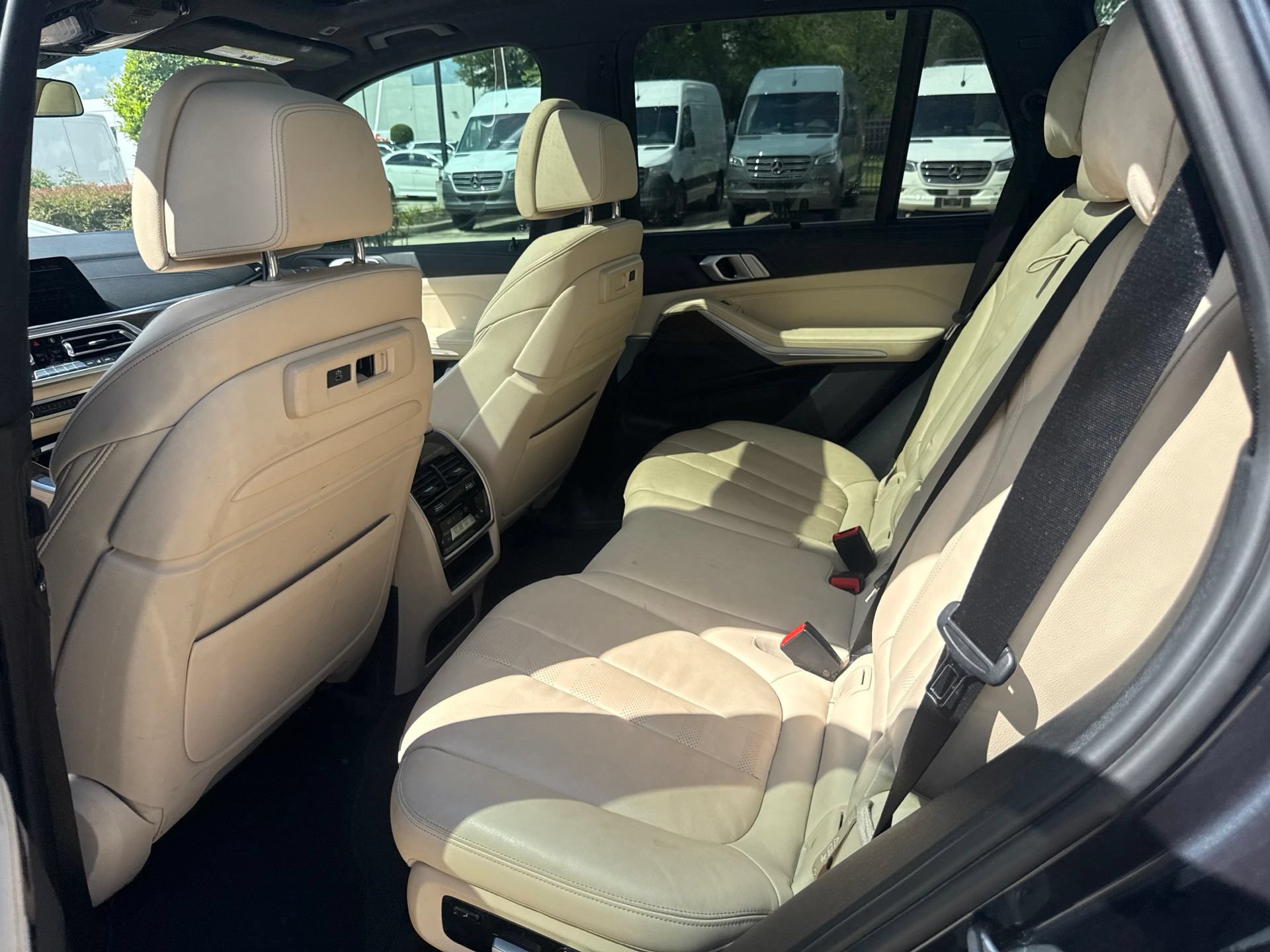 Used 2022 BMW X5 xDrive40i w/ Executive Package AWD/4WD image 10