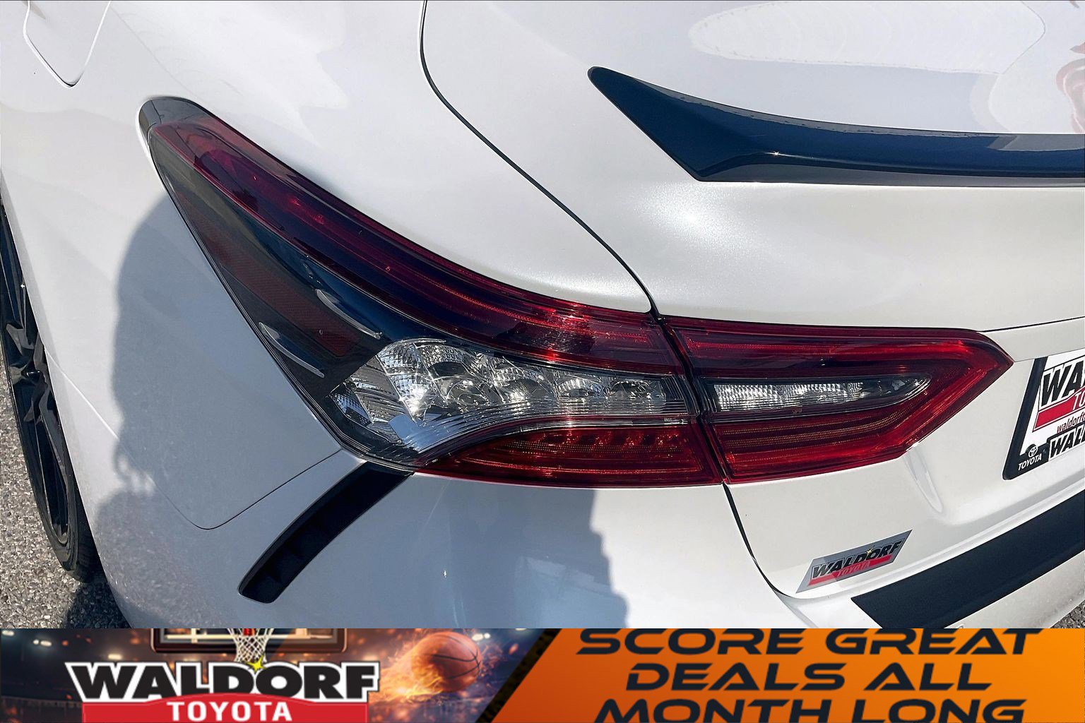 Used 2022 Toyota Camry XSE w/ Navigation Package image 34