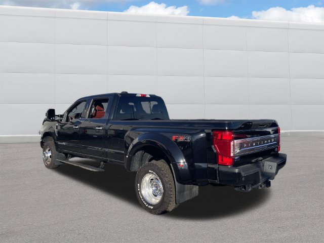 Used 2022 Ford F350 Platinum AWD/4WD image 3