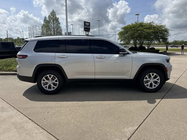 Used 2022 Jeep Grand Cherokee L Limited image 4