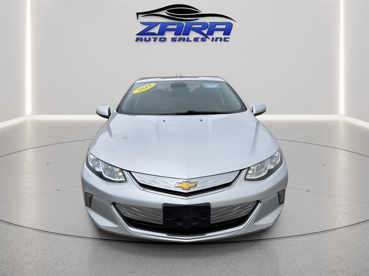 Used 2019 Chevrolet Volt LT w/ Comfort Package image 9
