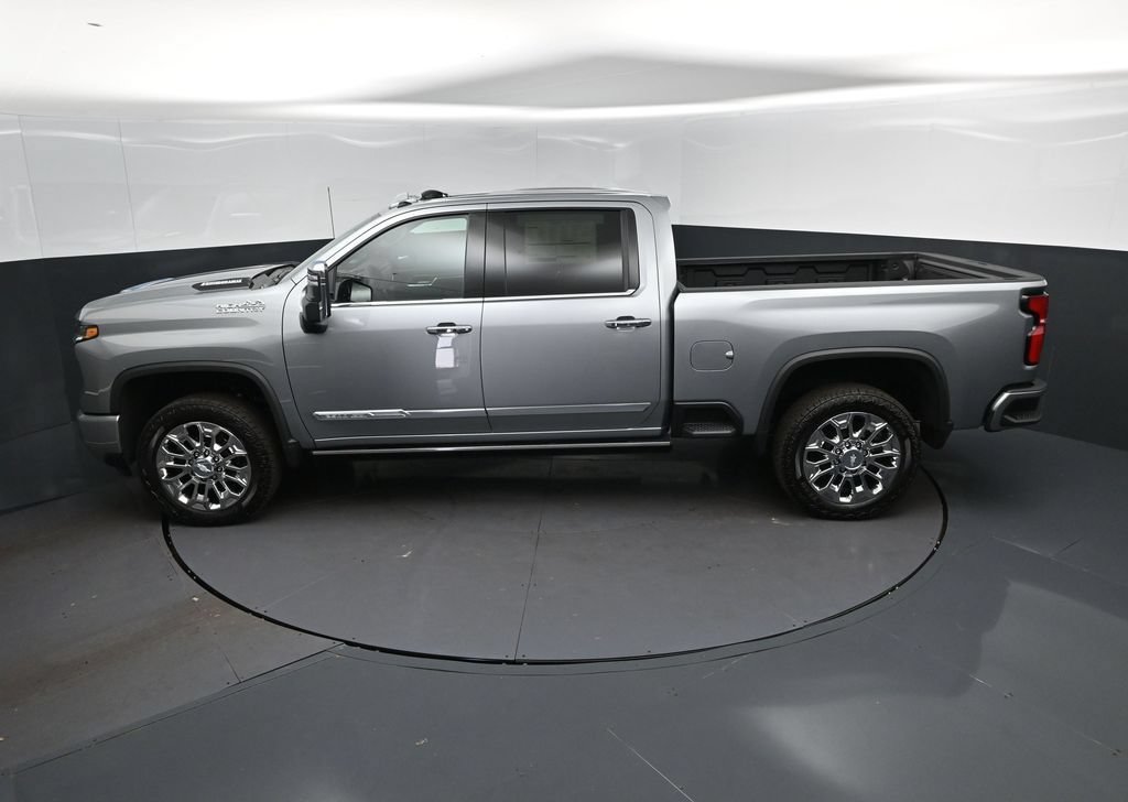 New 2026 Chevrolet Silverado 2500 High Country w/ High Country Premium Package AWD/4WD image 33