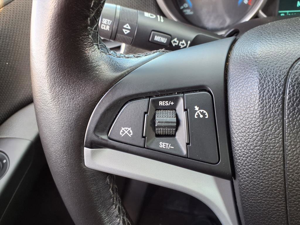 Used 2015 Chevrolet Cruze LT image 11