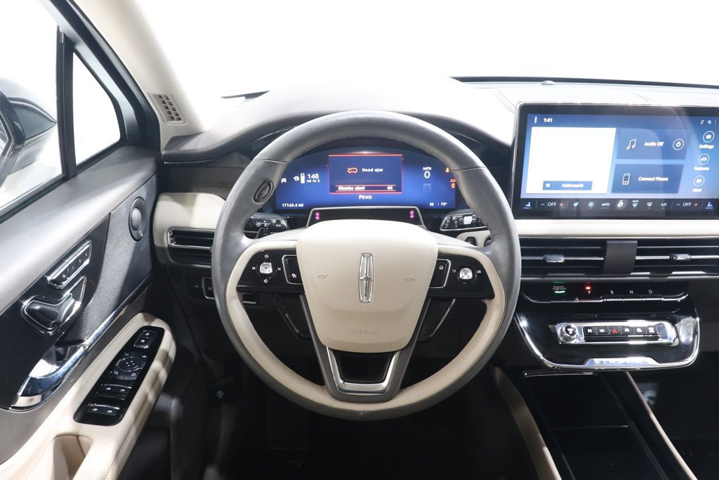 Used 2023 Lincoln Corsair Reserve w/ Equipment Group 202A AWD/4WD image 21
