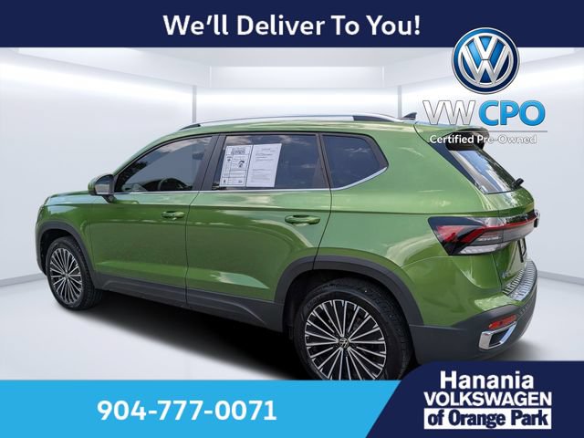 Certified 2026 Volkswagen Taos SE FWD image 5