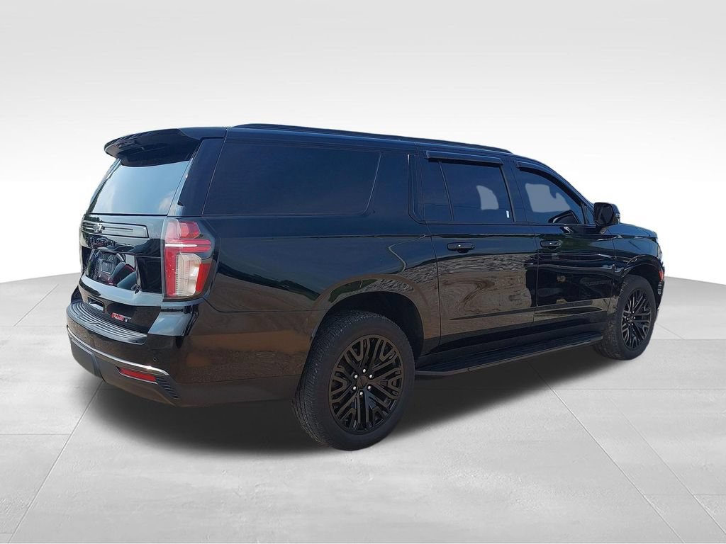 Used 2021 Chevrolet Suburban RST w/ Luxury Package AWD/4WD image 5