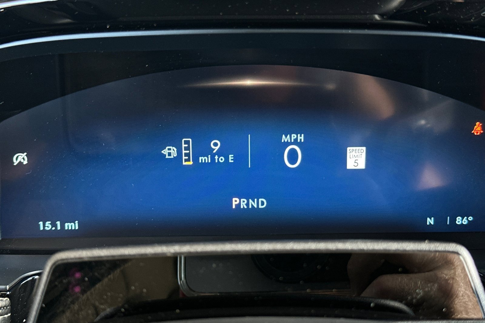 New 2025 Lincoln Corsair Reserve w/ Equipment Group 202A image 24