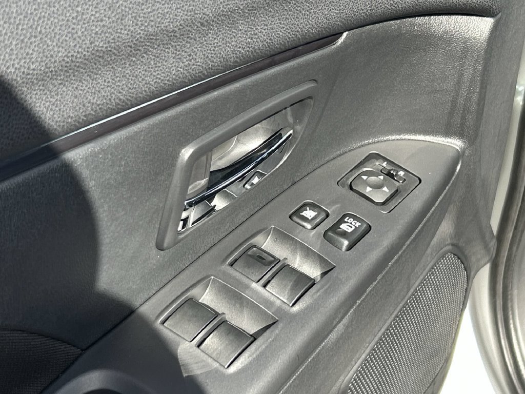 New 2027 Mitsubishi Outlander Sport FWD image 16