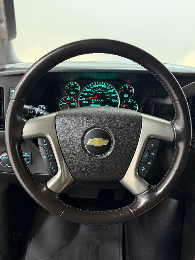 Used 2017 Chevrolet Express 3500 LT w/ LT Preferred Equipment Group RWD image 15