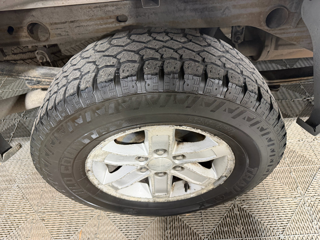 Used 2011 GMC Sierra 1500 SLE w/ Power Tech Package image 17