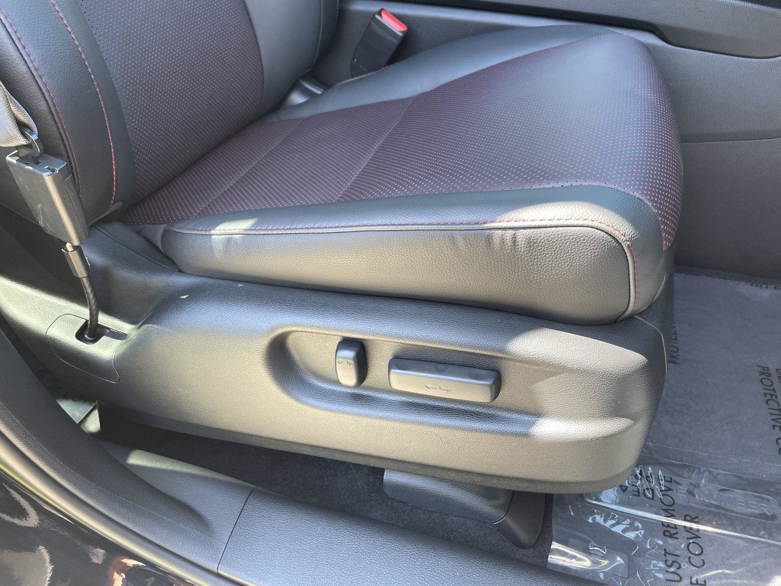 Used 2025 Honda Ridgeline Black Edition image 27