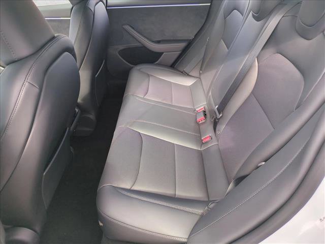 Used 2025 Tesla Model 3 Long Range image 21