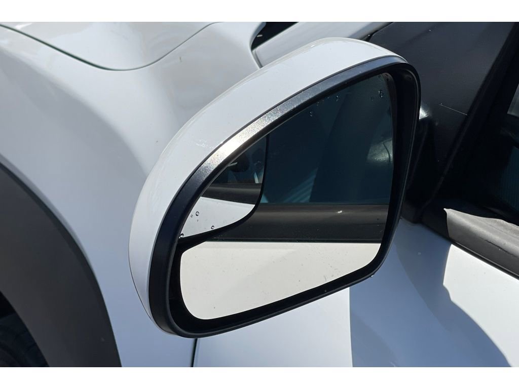 Used 2022 Hyundai Kona SE image 11