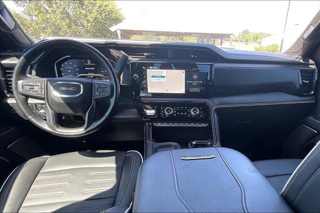 Used 2024 GMC Sierra 2500 AT4X image 8