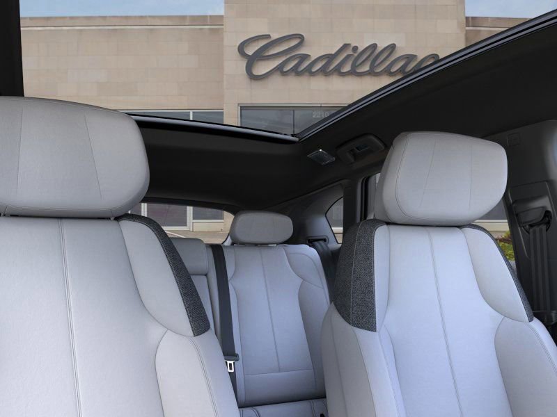 New 2026 Cadillac Optiq Luxury 1 image 24